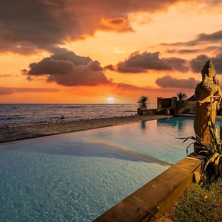 Ganesh Beach Hotel Candidasa Kültér fotó