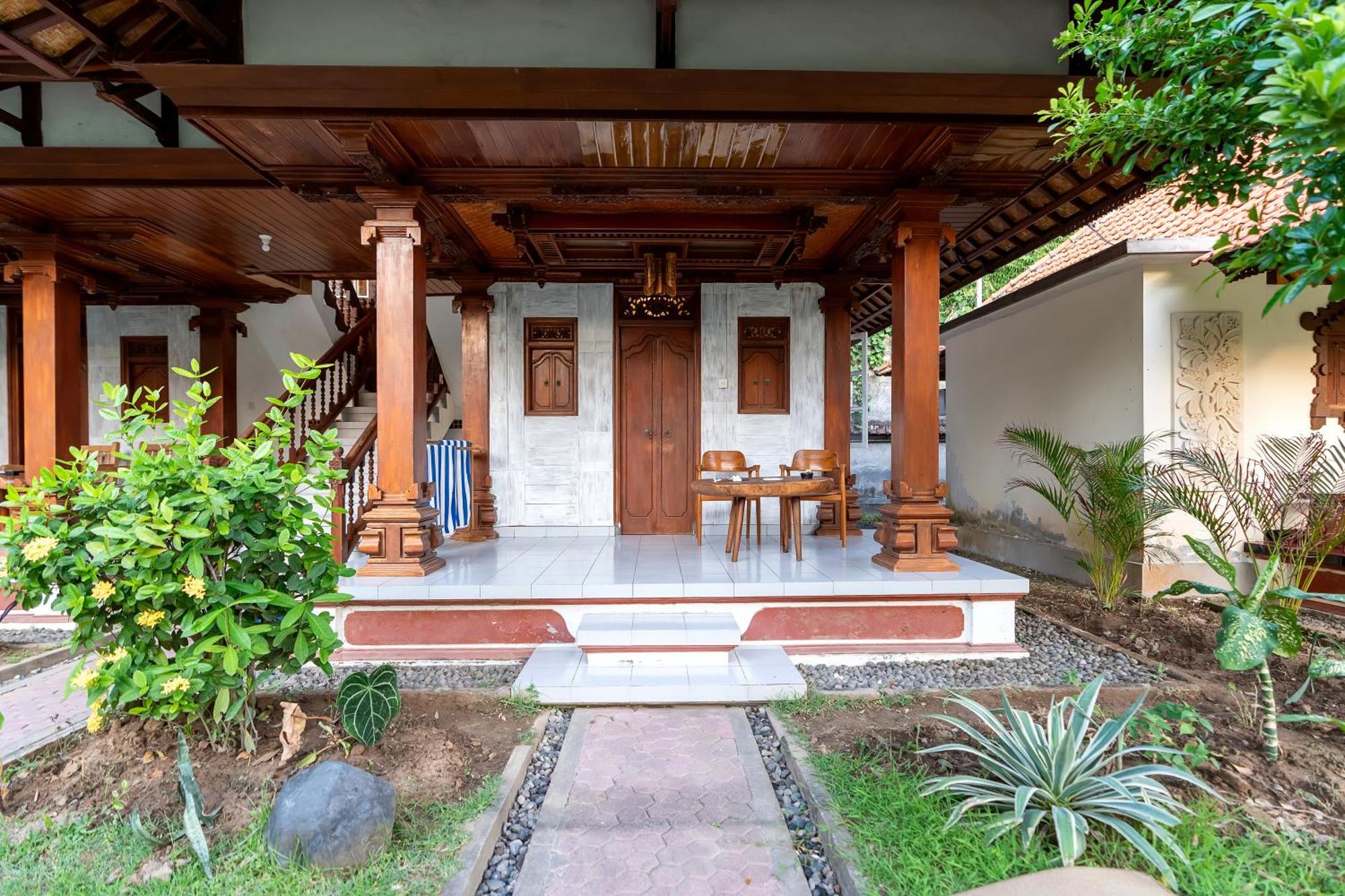 Ganesh Beach Hotel Candidasa Kültér fotó