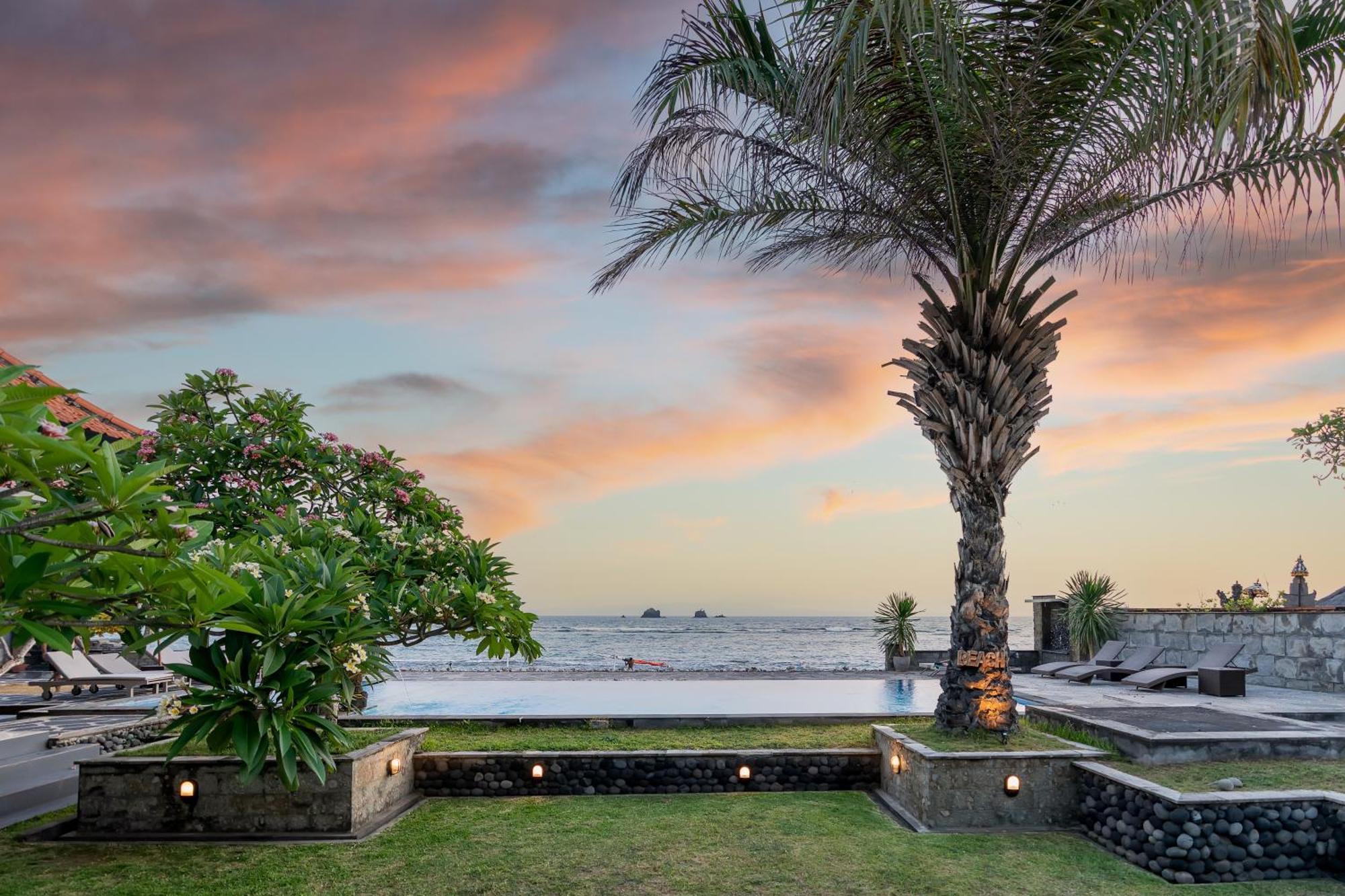 Ganesh Beach Hotel Candidasa Kültér fotó